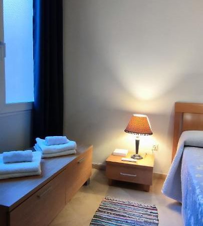 Apartamentos Serrallo, Parking Gratuito Y Cocina, Alhambra Y Playa Grenada Zewnętrze zdjęcie