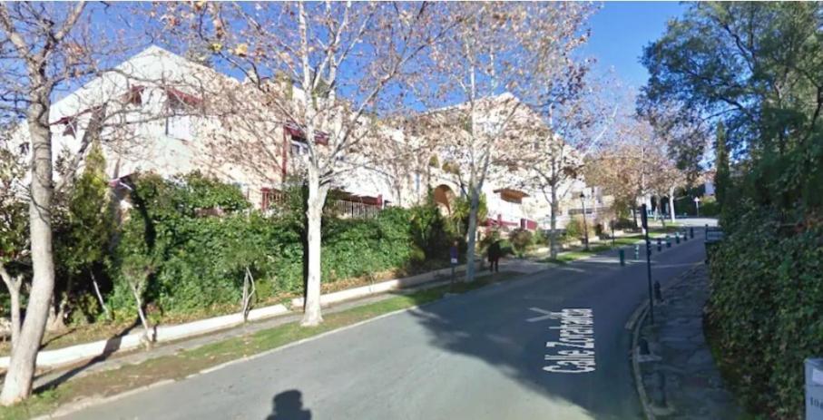 Apartamentos Serrallo, Parking Gratuito Y Cocina, Alhambra Y Playa Grenada Zewnętrze zdjęcie